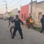 Vídeo – Confusão entre policia e populares no centro de Brejo Grande