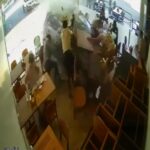 Motorista perde controle de veículo e invade padaria na zona sul