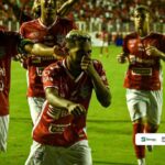Gipão vence, consolida posição no G4 e afunda Leão