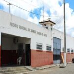 Detento se disfarça de mulher e tenta fugir do presídio no dia de visita