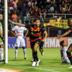 Sergipe perde para o Sport, mas continua no G4