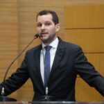 Deputado estadual é autuado por dirigir com a CNH vencida e se recusar a fazer o teste do bafômetro