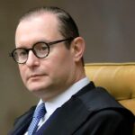 Ministro Cristiano Zanin suspende concurso da PM-RJ