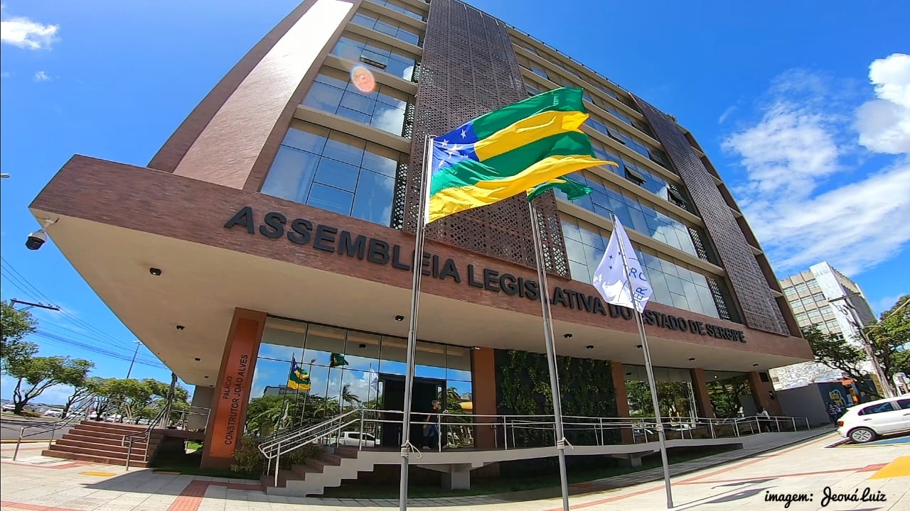 Alese realiza sessão especial para debater regulamentação do aborto