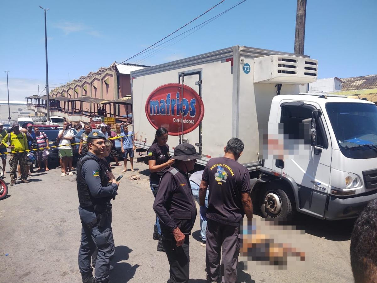 Homem é morto a facadas no Mercado Central de Aracaju
