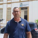 Motoristas de táxi lotação da zona sul de Aracaju fazem vigília em frente à câmara