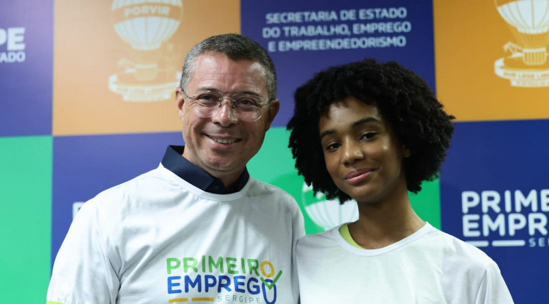 Governo de Sergipe inaugura segunda turma do Programa Primeiro Emprego Governo de Sergipe inaugura segunda turma do Programa Primeiro Emprego