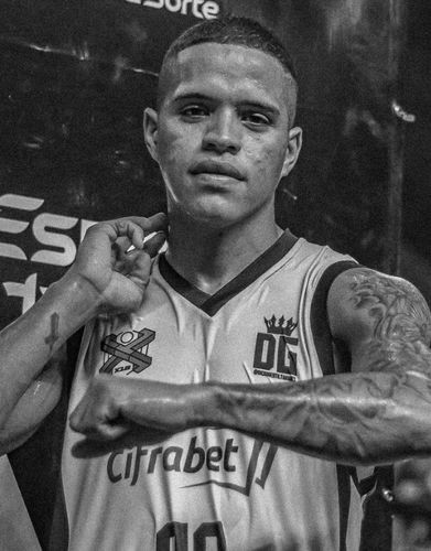 Jogador que venceu duelo de X1 em Aracaju morre em acidente de carro