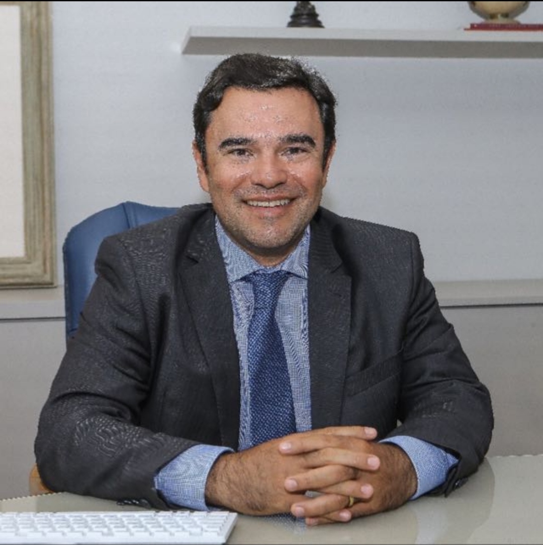 Lula nomeia advogado Cristiano Cabral para juiz do TRE-SE Lula nomeia advogado Cristiano Cabral para juiz do TRE-SE