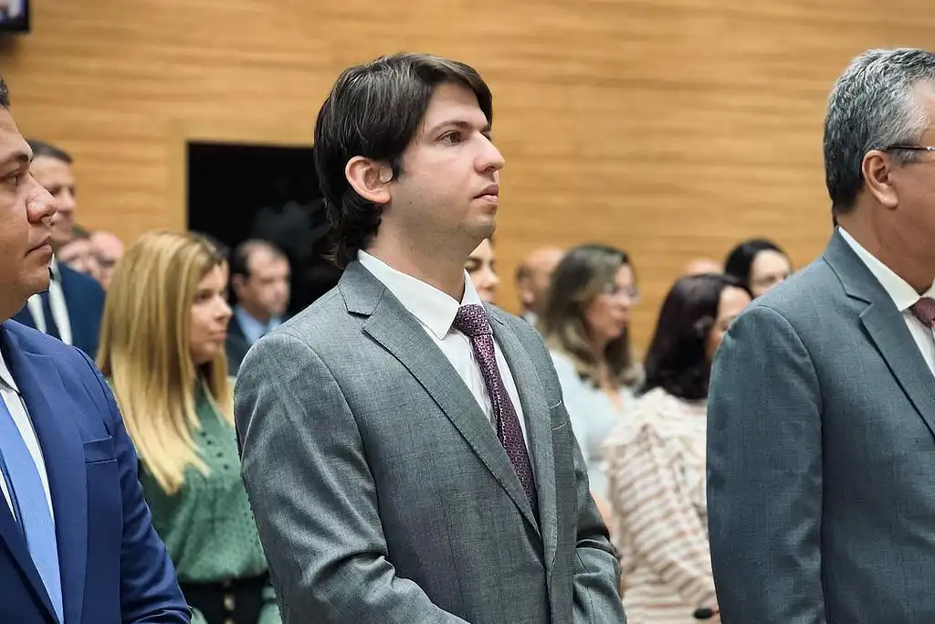 Dança das cadeiras; secretário-chefe da Casa Civil, Jorginho Araújo, volta para a Assembleia Legislativa
