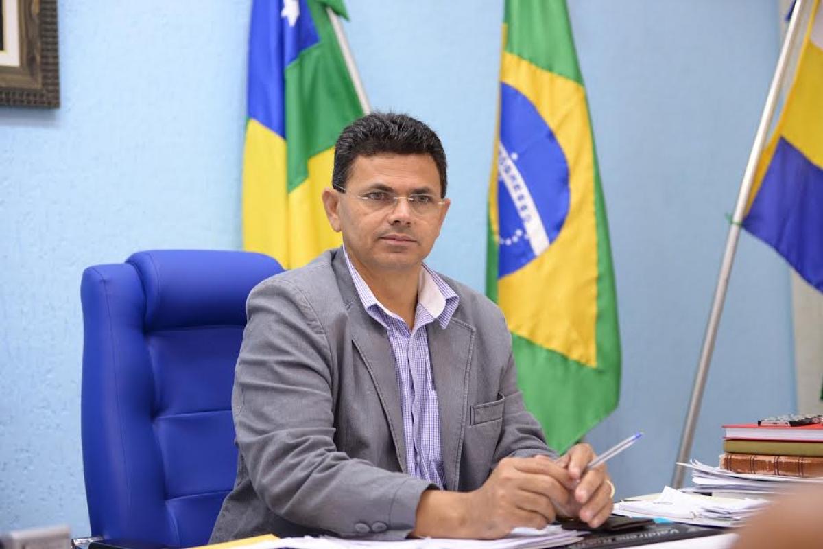 Valmir de Francisquinho nega que será candidato a governador de Sergipe em 2026