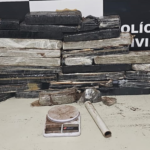 Mulher de 30 anos é presa em flagrante com 20kg de drogas em operação do Denarc