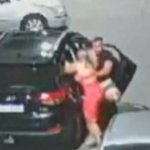 PM agride a esposa com socos no rosto e a mata com dois tiros após discussão em carro em SP