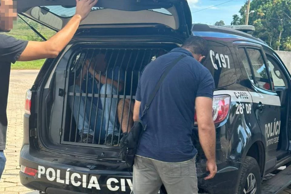 Tio e avô estupravam todas as crianças da sua família em Goiás. Tio e avô estupravam todas as crianças da sua família em Goiás.