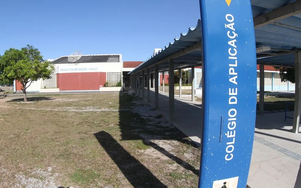 Colégio de aplicação da UFS irá sortear vagas remanescentes referentes ao 9 ano Colégio de aplicação da UFS irá sortear vagas remanescentes referentes ao 9 ano
