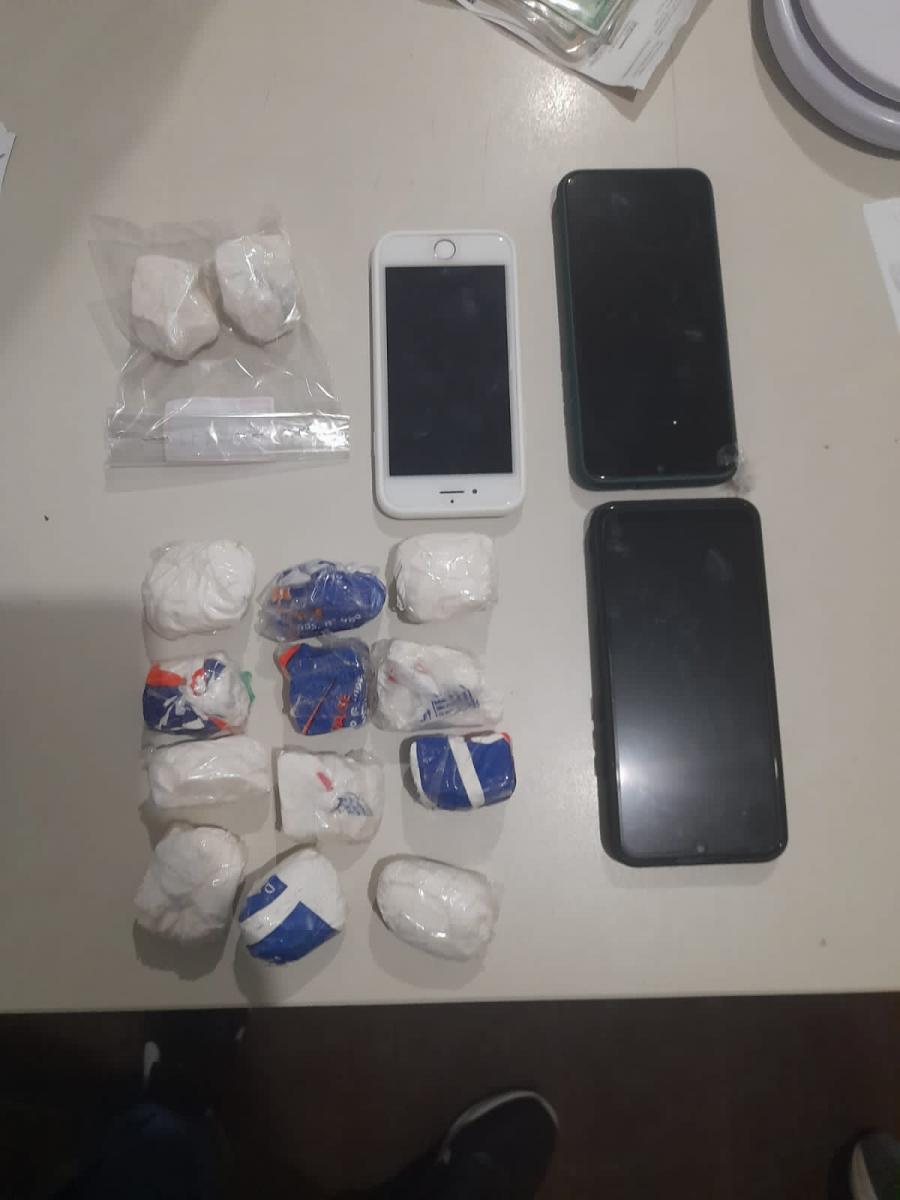 Casal é preso por tráfico de droga em Estância Casal é preso por tráfico de droga em Estância
