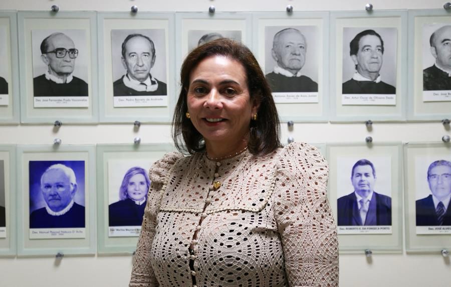 Exclusivo; Simone de Oliveira ocupa o novo cargo de Desembargadora de Justiça