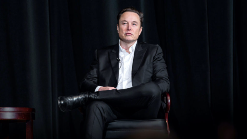 Elon Musk realiza seu primeiro implante de chip em cérebro humano.