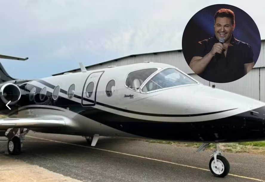 Eduardo Costa exibe seu novo jatinho particular nas redes sociais Eduardo Costa exibe seu novo jatinho particular nas redes sociais