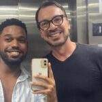 Jornal afirma que ex-goleiro do flamengo está namorando um dançarino de 27 anos