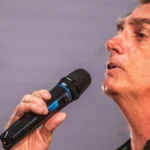 Polícia Federal informa que Bolsonaro transferiu 800 mil para os EUA enquanto articulava o Golpe de Estado.