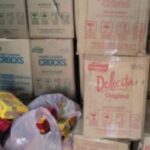 Delegacia Regional de Estância recuperou cerca de 20 caixas e três sacolas grandes de biscoito saqueados do caminhão que tombou na última terça-feira.