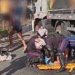 Motociclista morre após colisão com caminhão em cruzamento de ruas