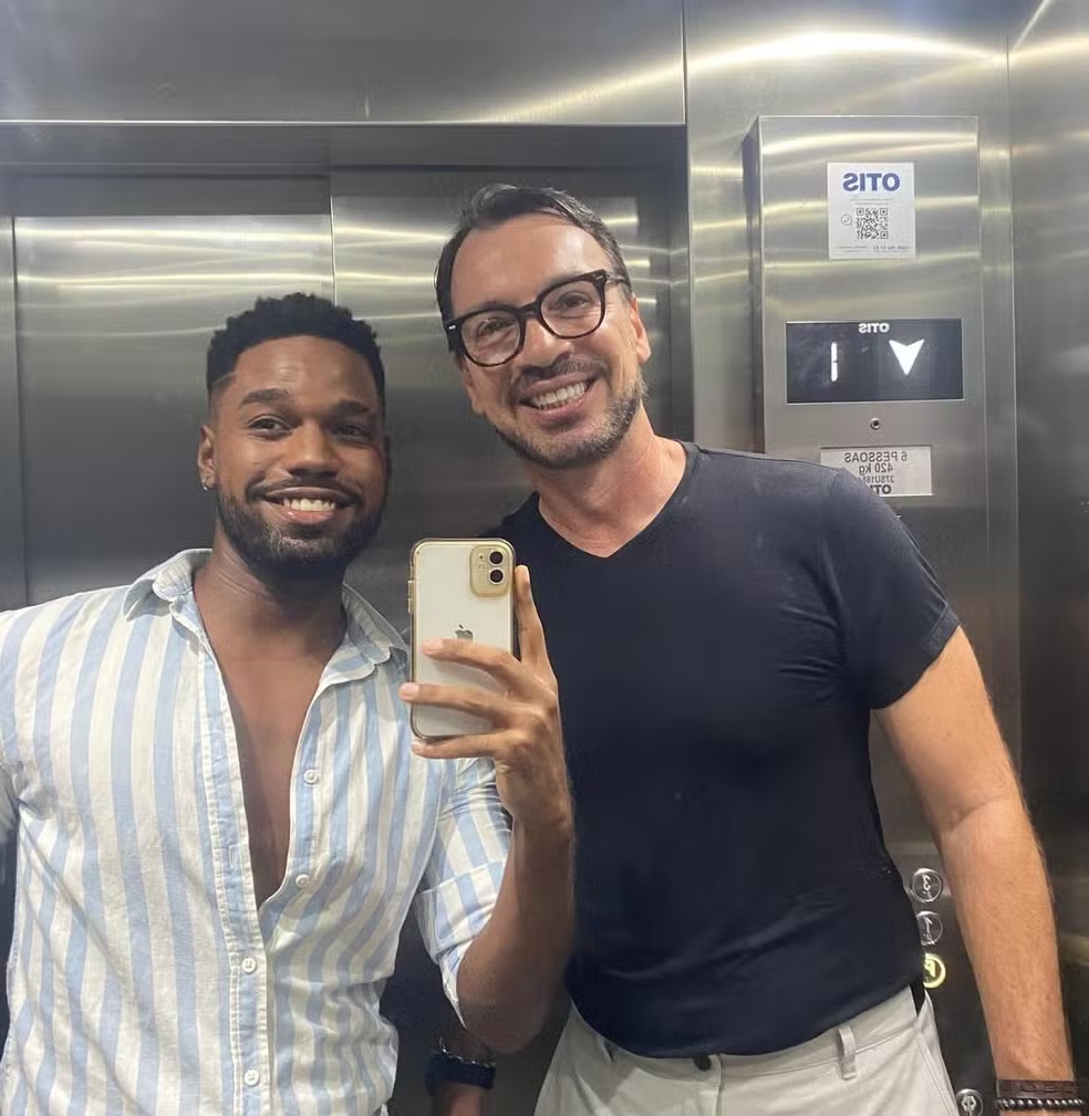 Presidente do Bahia – gay assumido –  diz  “mulheres e casamentos de fachada são comuns no futebol”