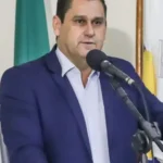Prefeito de Pirapora (MG) cita  quarto poder “poder da putaria “ durante discurso