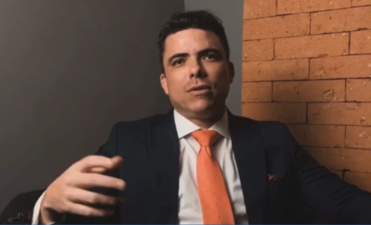 Advogado de André do Rap, líder de uma facção criminosa, é preso durante operação conduzida pelo Ministério Público de São Paulo (MPSP) Advogado de André do Rap, líder de uma facção criminosa, é preso durante operação conduzida pelo Ministério Público de São Paulo (MPSP)