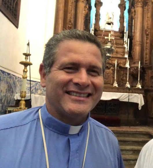 Padre Alexandre Paciolli é preso por importunação sexual e estupro vulnerável no Rio de Janeiro Padre Alexandre Paciolli é preso por importunação sexual e estupro vulnerável no Rio de Janeiro