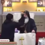 Líder religioso foi esfaqueado ao vivo durante missa na Austrália