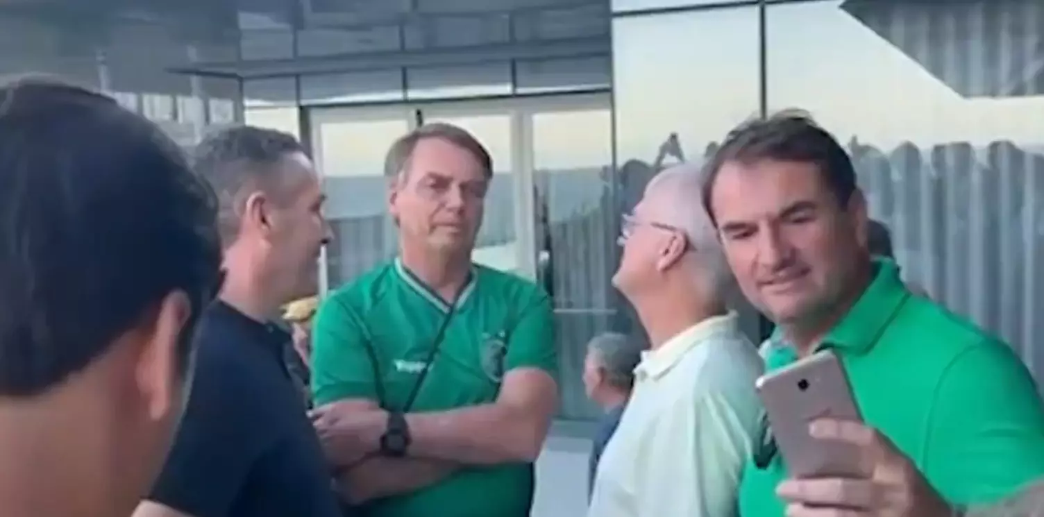 Bolsonaro volta a atacar nordestinos