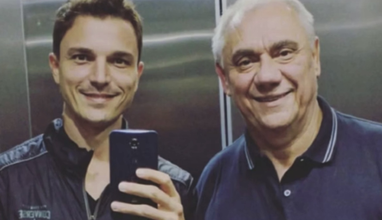 Filho do apresentador Marcelo Rezende afirma ter sido abusado na infância por ex do pai Filho do apresentador Marcelo Rezende afirma ter sido abusado na infância por ex do pai