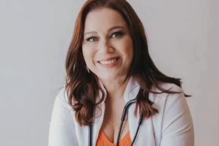 Falsa médica é indiciada pela polícia