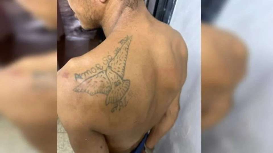 Pedófilo foi espancado após a mãe da vítima flagrar mensagens com a filha
