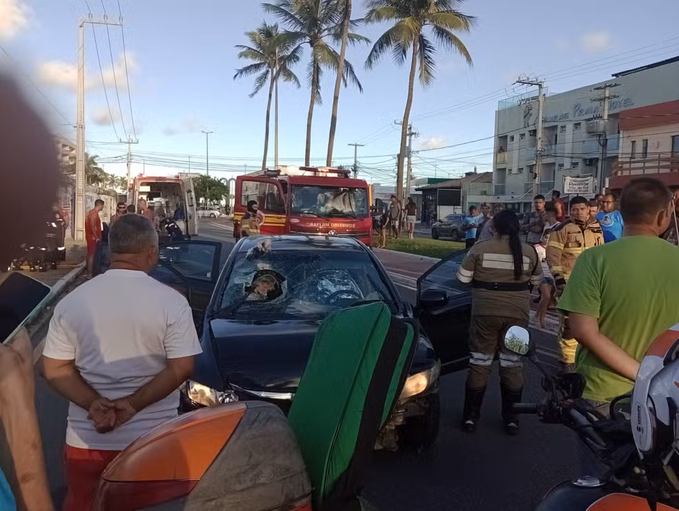 Grave acidente deixa uma vítima fatal e quatro feridos na tarde deste domingo (14)