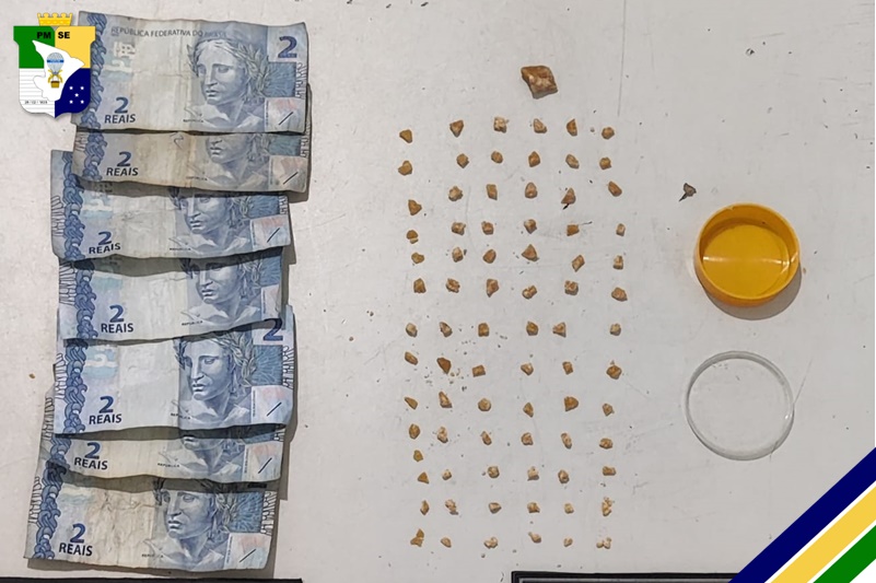 Dois homens são presos por tráfico de drogas no centro de Aracaju
