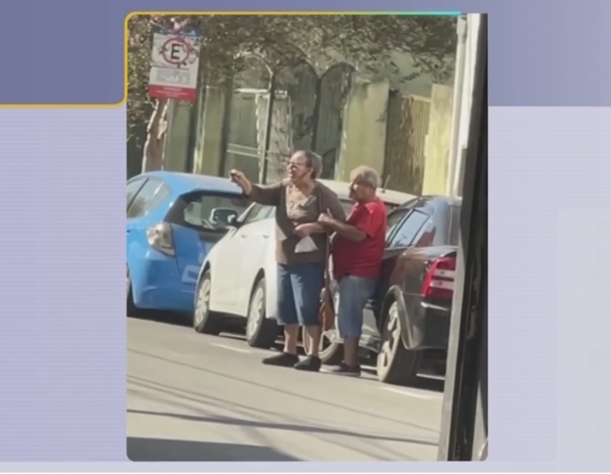 Idosa é agredida em estacionamento por duas mulheres em SP Idosa é agredida em estacionamento por duas mulheres em SP
