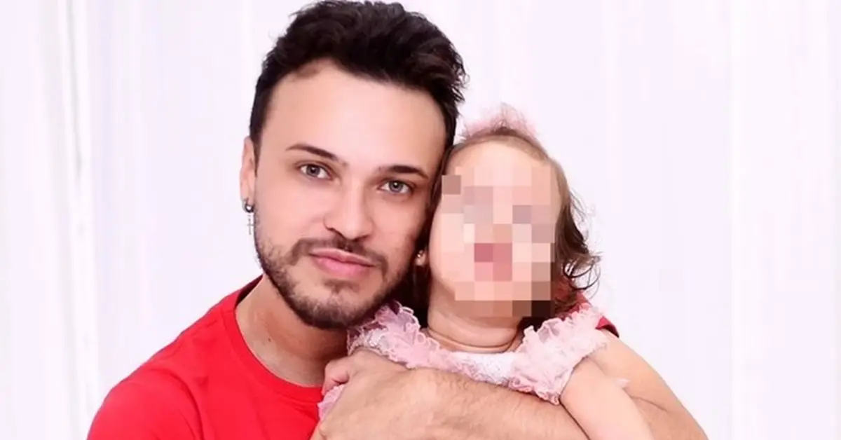 Após ser acusado de debochar da sua filha com deficiência mental, influencer chama doadores de “trouxas”