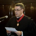 Desembargador de SP é alvo de investigação da PF, suspeito de venda de decisões judiciais