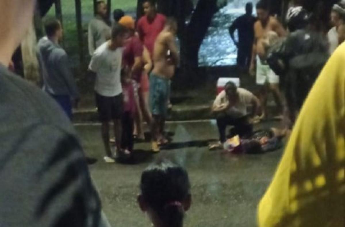 Uma mulher foi morta a tiros na avenida Visconde de Maracaju Uma mulher foi morta a tiros na avenida Visconde de Maracaju