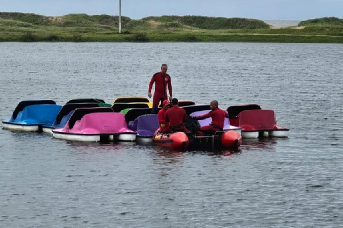 Corpo de jovem afogado em lago na Orla de Atalaia foi encontrado