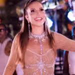 A cantora Ivete Sangalo, supostamente, pede para sua equipe jogar fora bolo presenteado por fãs