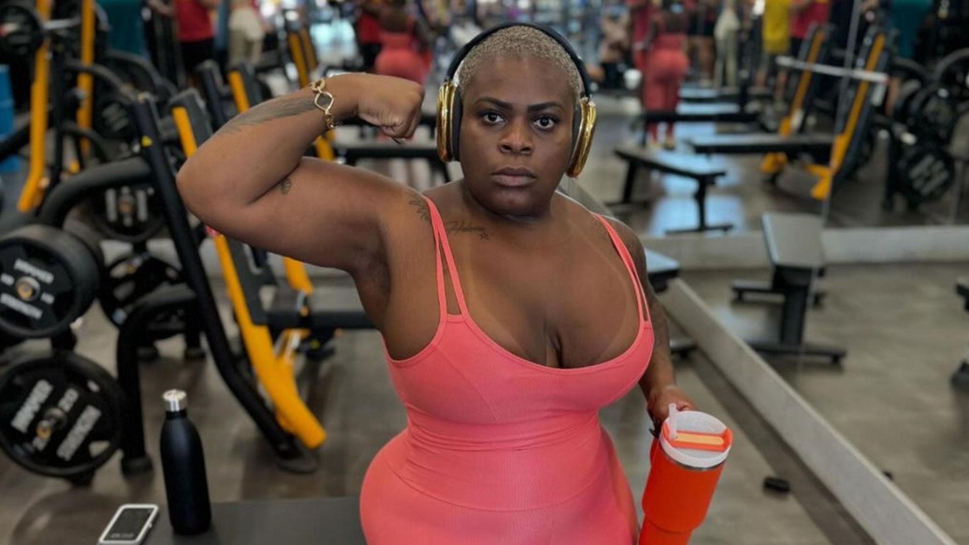 Jojo Todynho realiza cirurgia reparadora após perder 54kg