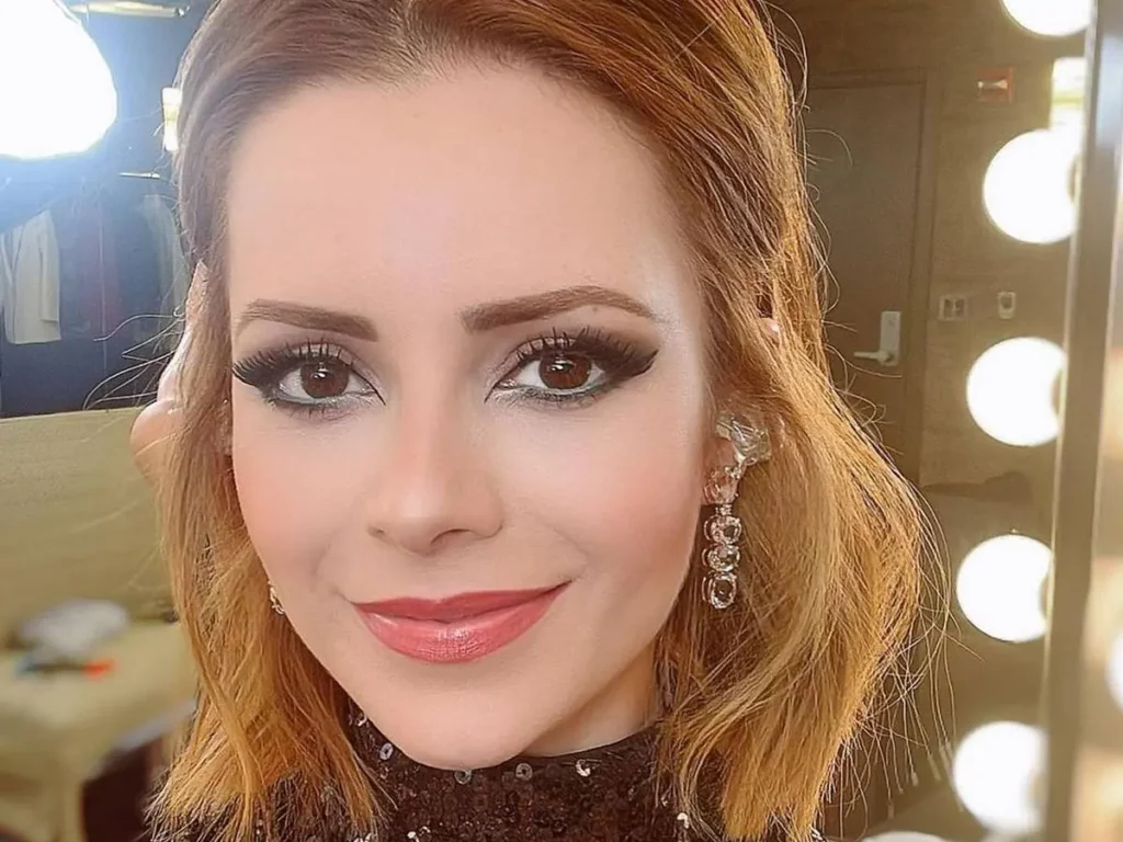 Sandy faz a fila andar após quase um ano de separação