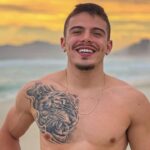 Thomaz Costa larga Onlyfans e confessa nova conversão