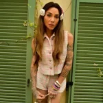 A mulher trans/travesti, Maya Mazzafera, deixa escapar o nome do seu contatinho