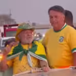 Bolsonaro publica vídeo ao som de Evidências com sósia de Lula
