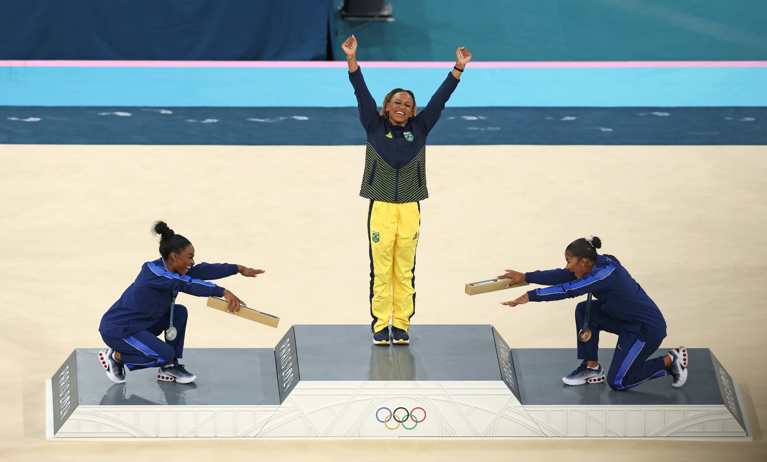 Rebeca Andrade conquista a segunda medalha de ouro do Brasil nos jogos Rebeca Andrade conquista a segunda medalha de ouro do Brasil nos jogos
